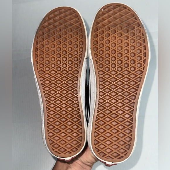 Vans Size 7 - Picture 5 of 7